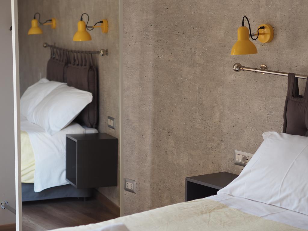 Bed And Breakfast New Morning Holiday ローマ エクステリア 写真